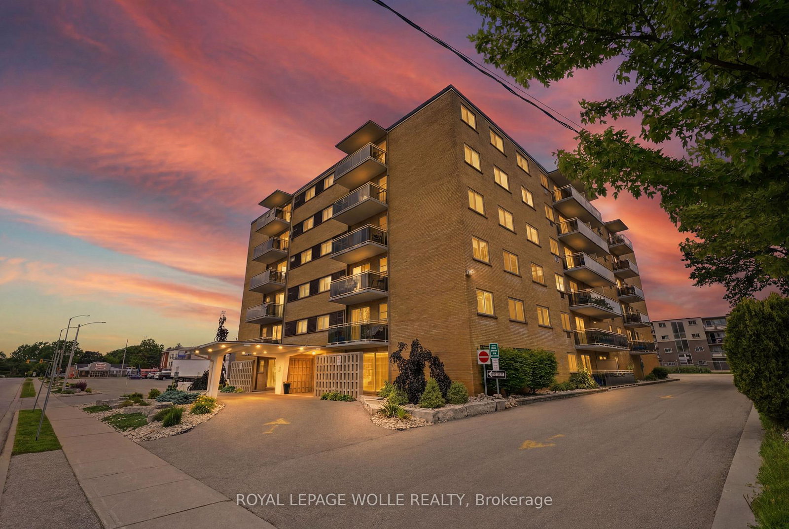 87-st-george-street-brantford-ontario-x13652256