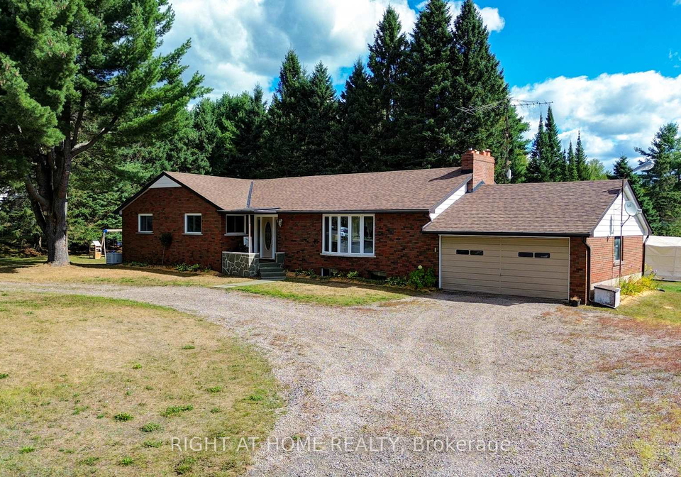 1012-clement-lake-road-highlands-east-ontario-x13652560