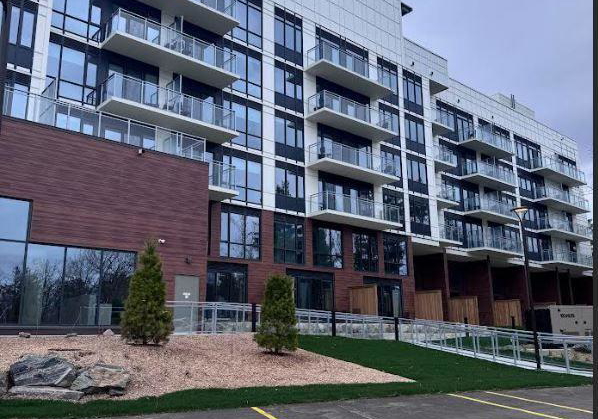 100-carrick-trail-gravenhurst-ontario-x13652662