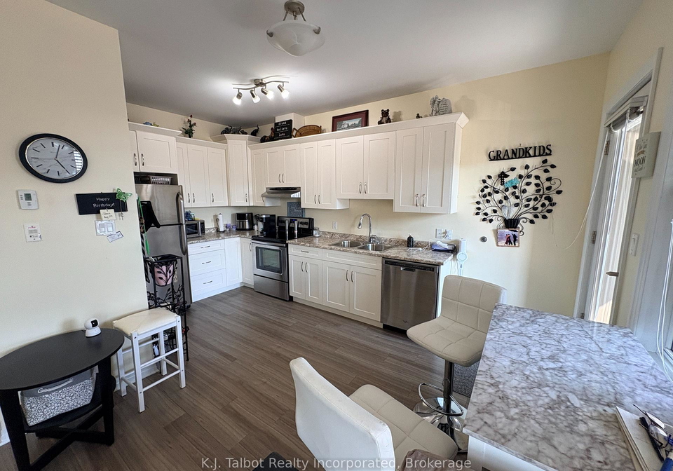 35-st-david-street-goderich-ontario-x13652710
