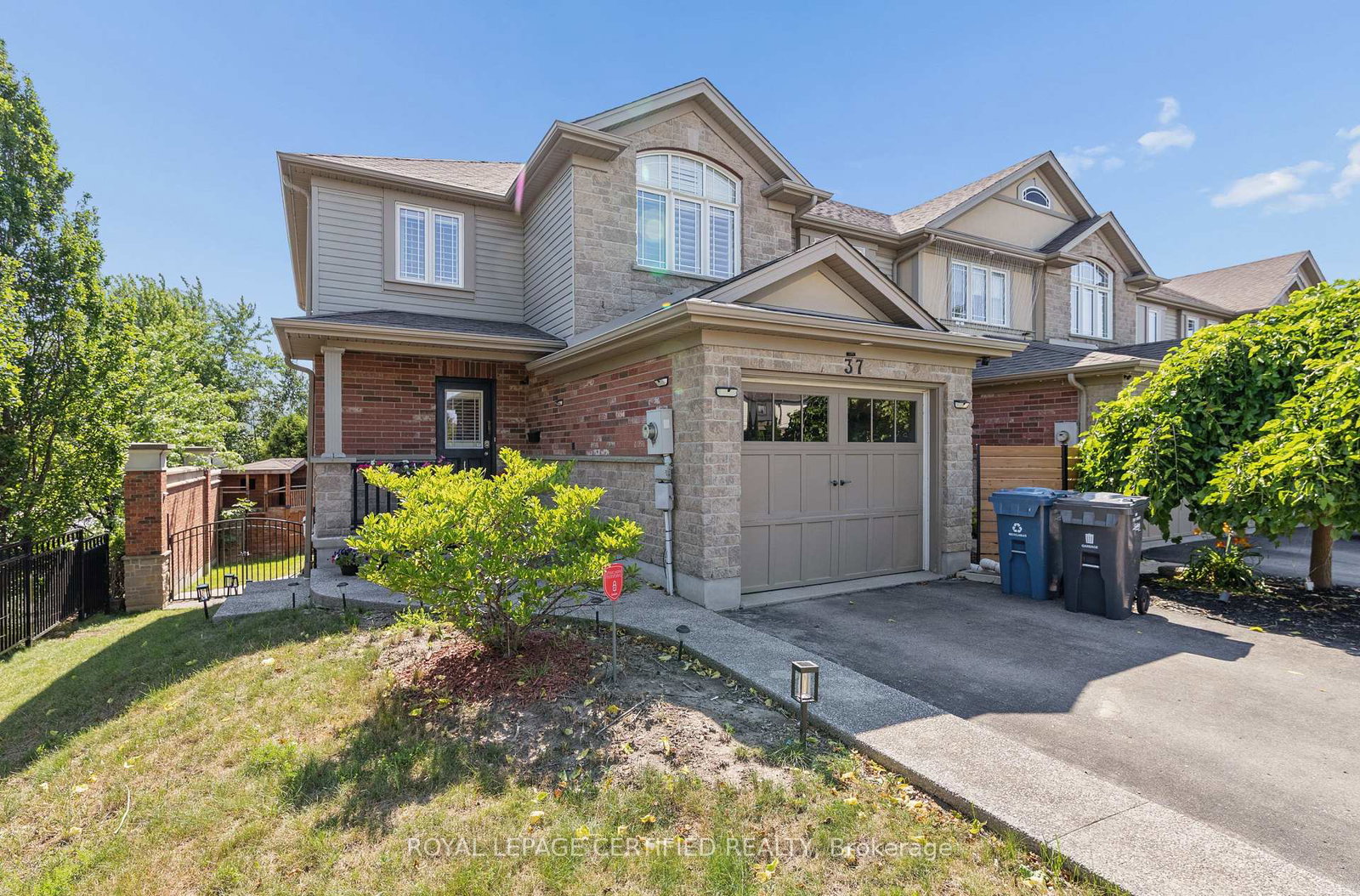 37-wilkie-crescent-guelph-ontario-x13652764