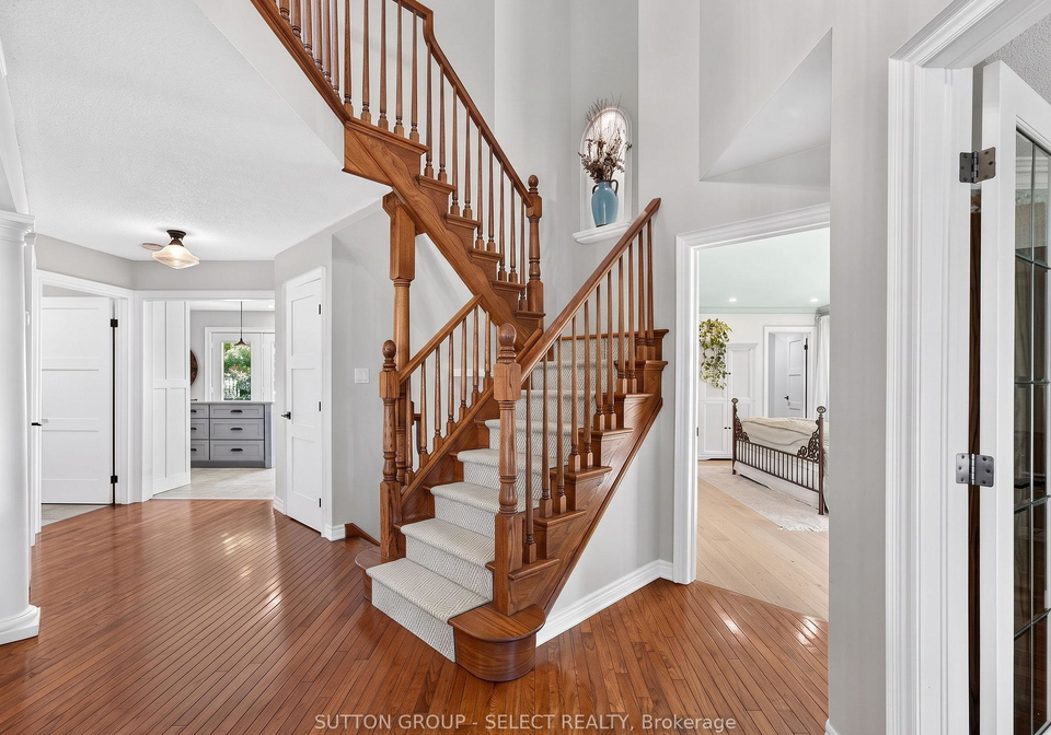 2-garnet-court-london-north-ontario-x13652844