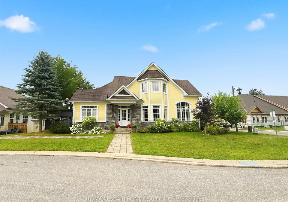 23-spencer-street-bracebridge-ontario-x13652970