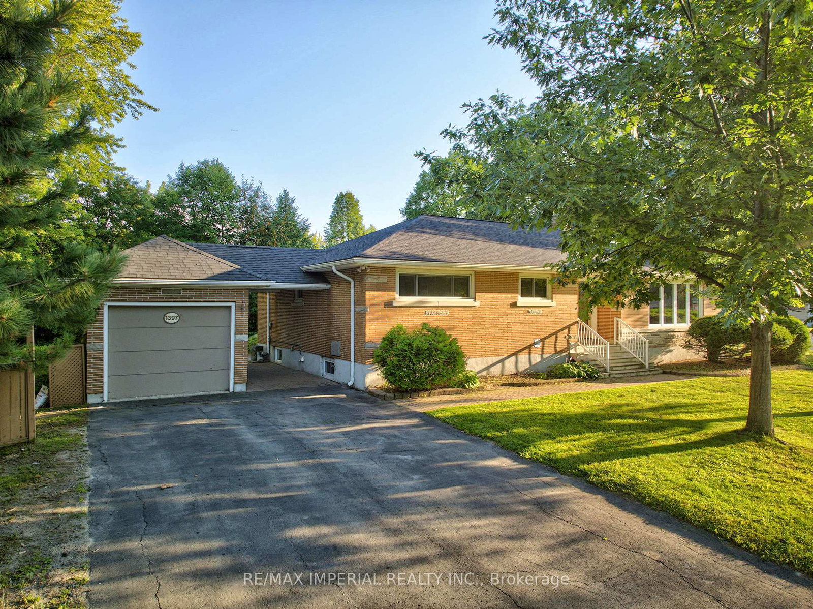 1397-hawthorne-drive-greater-sudbury-ontario-x13653056