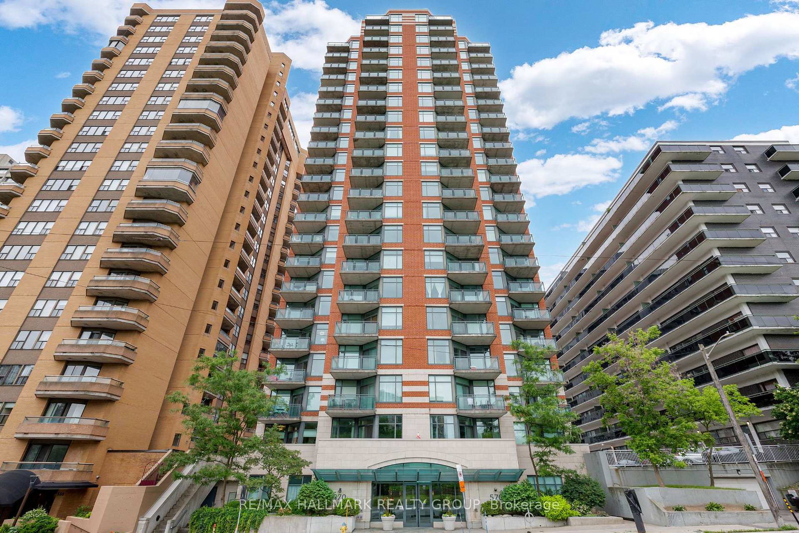 570-laurier-avenue-w-ottawa-ontario-x13653662