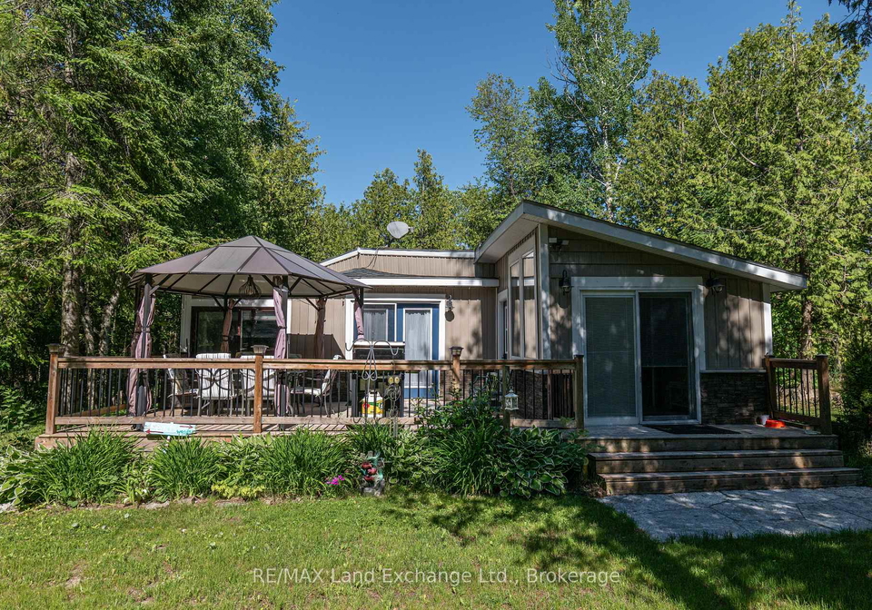 18-hicks-lane-n-kincardine-ontario-x13653684