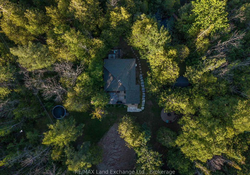 18-hicks-lane-n-kincardine-ontario-x13653684