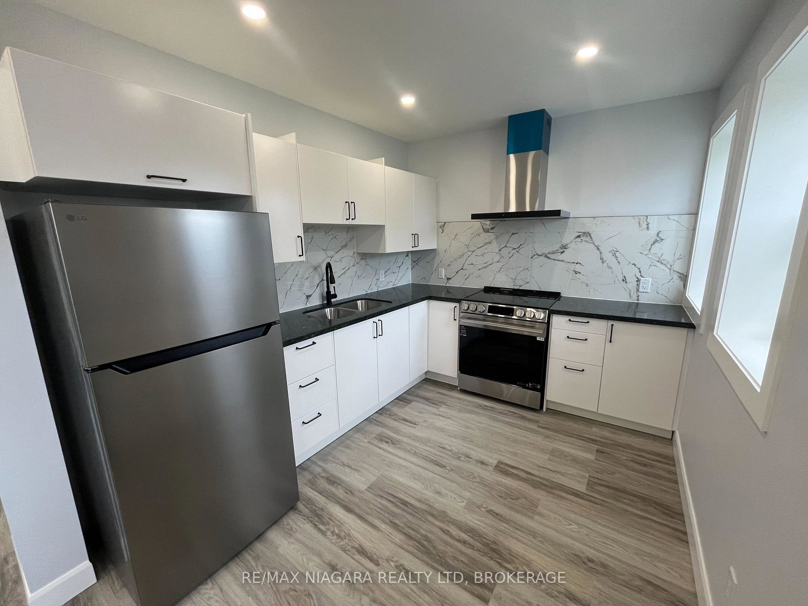 243-dufferin-street-fort-erie-ontario-x13653728