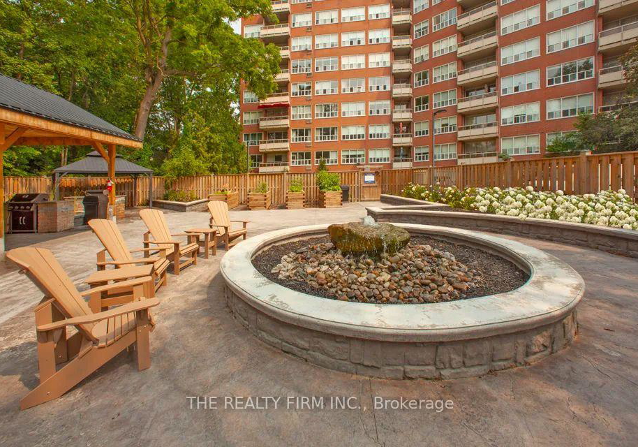 10-beechwood-place-london-south-ontario-x13653828