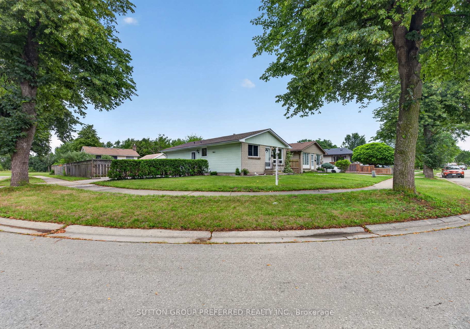 53-renny-crescent-london-south-ontario-x13653986