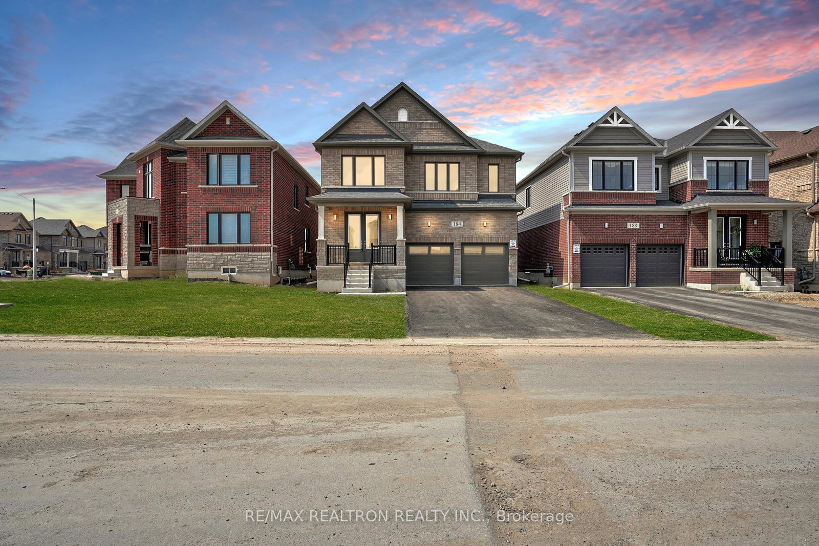 184-leslie-davis-street-north-dumfries-ontario-x13654094