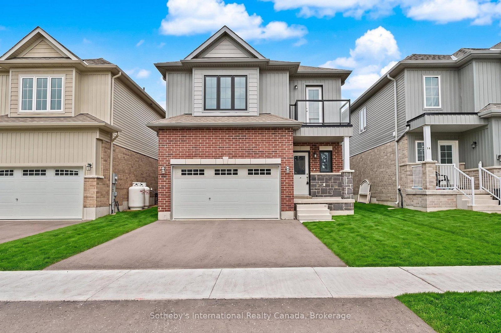 12-hillcroft-way-kawartha-lakes-ontario-x13654234