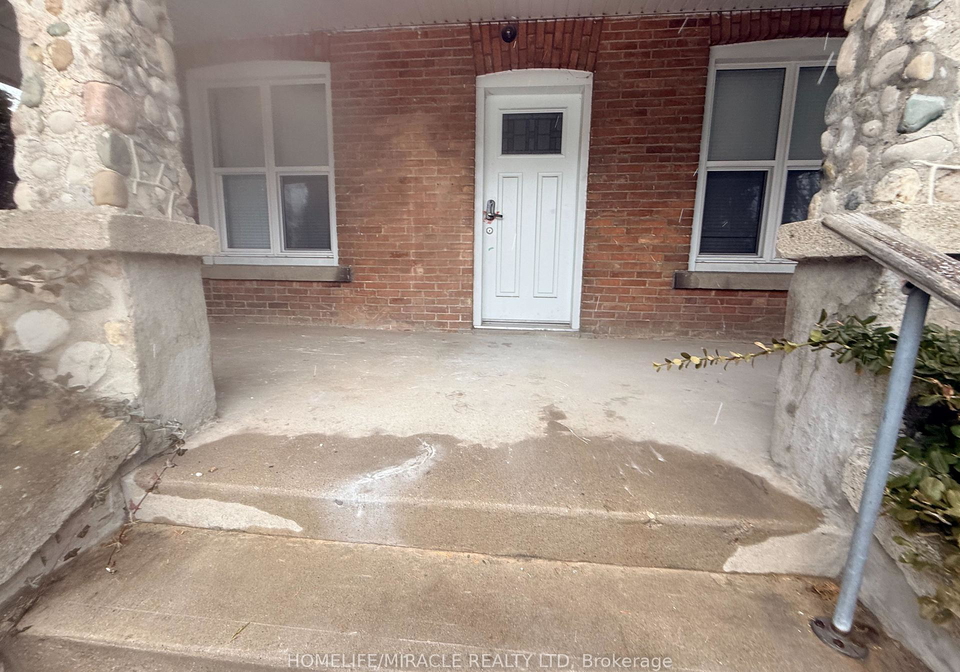 201-grand-avenue-chatham-kent-ontario-x13654284