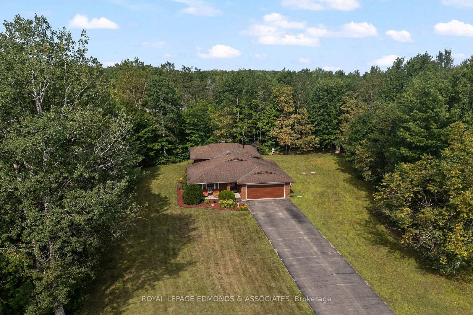 20-mueller-crescent-petawawa-ontario-x13654320