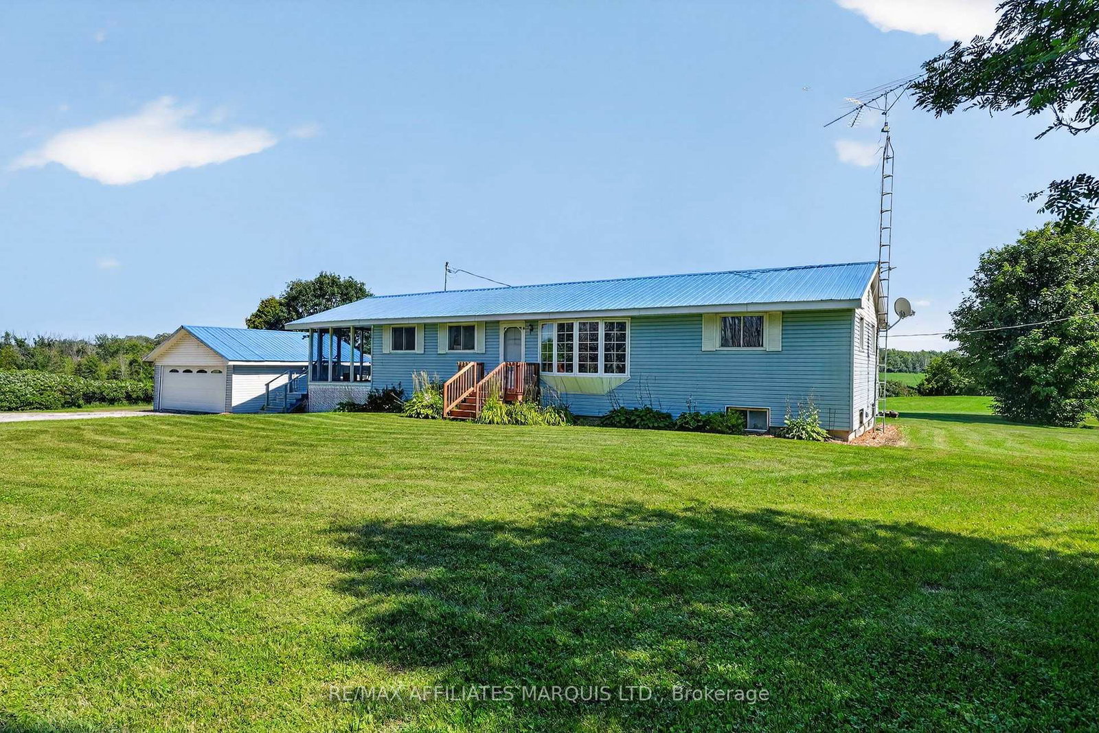 19456-gore-road-south-glengarry-ontario-x13654324