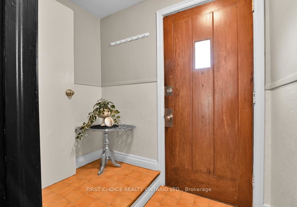 9-huron-avenue-n-ottawa-ontario-x13654444
