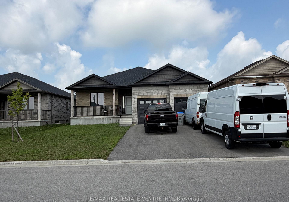 615-winchester-avenue-s-north-perth-ontario-x13654452