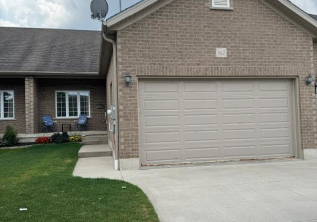 162-e-krotz-street-e-north-perth-ontario-x13654792