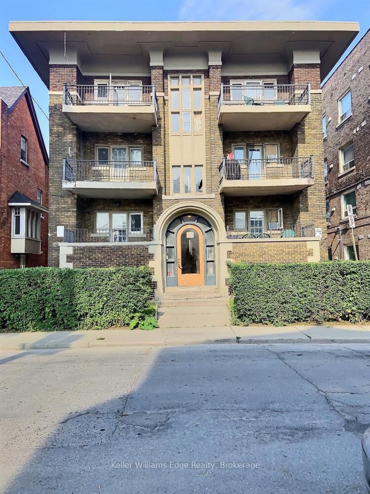 8-tisdale-street-s-hamilton-ontario-x13654884