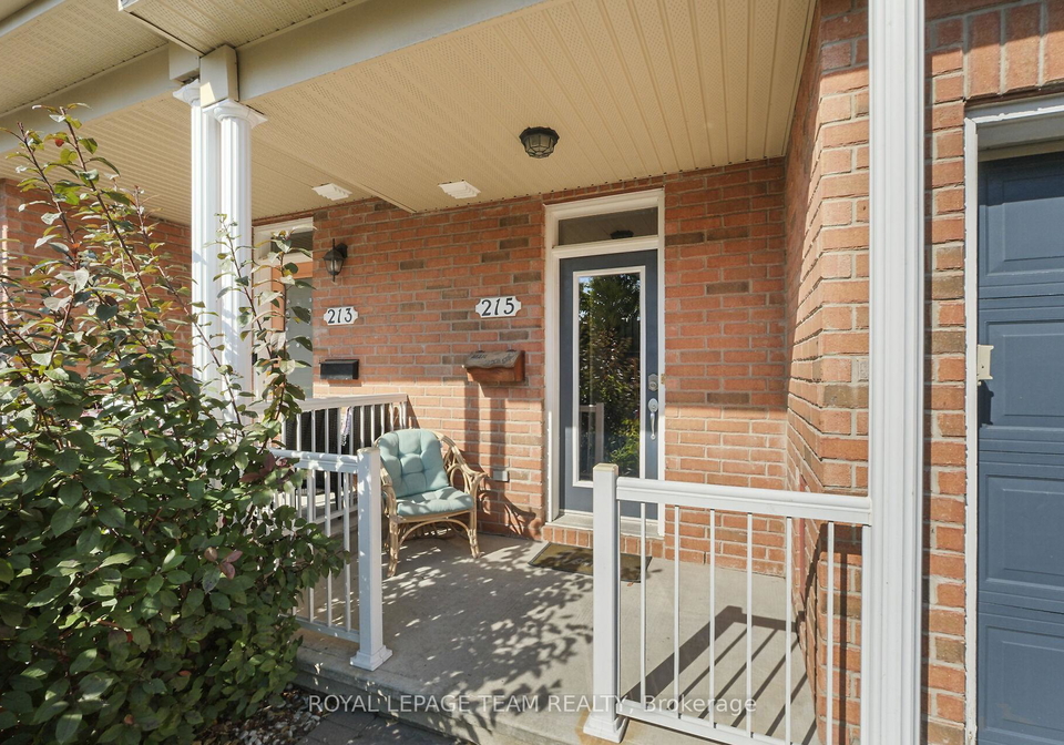 215-parkrose-private-ottawa-ontario-x13654922