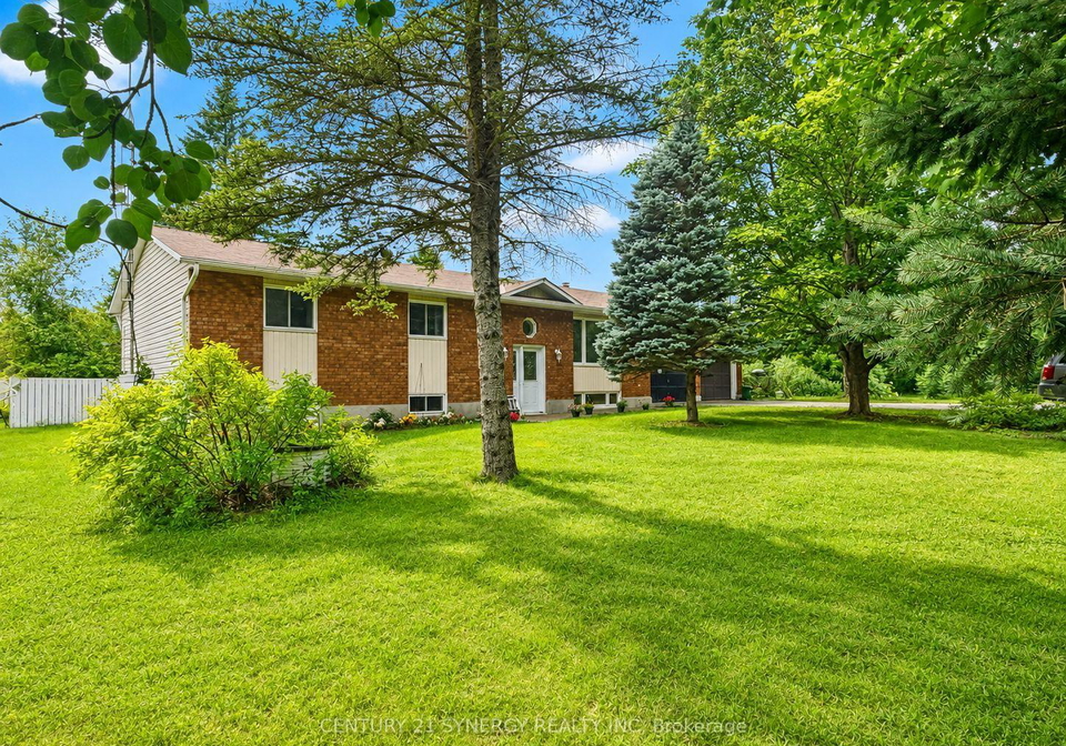 684-county-road-44-north-grenville-ontario-x13654938