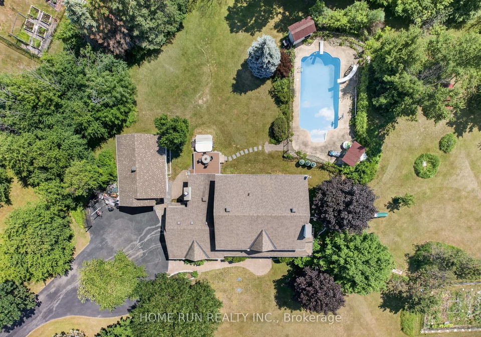 112-kerscott-heights-way-ottawa-ontario-x13654966