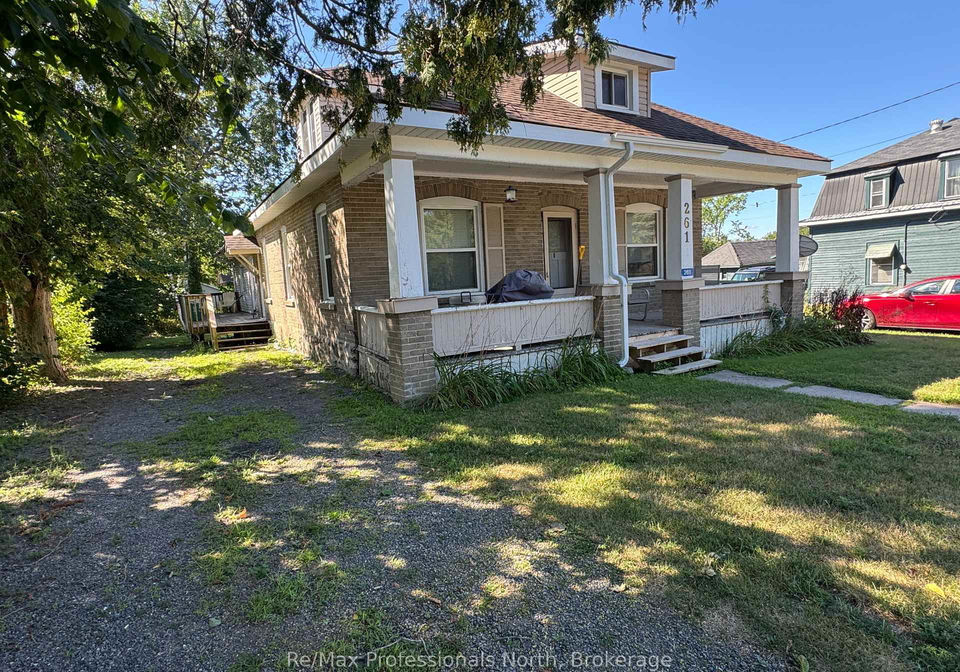261-hotchkiss-street-gravenhurst-ontario-x13655162