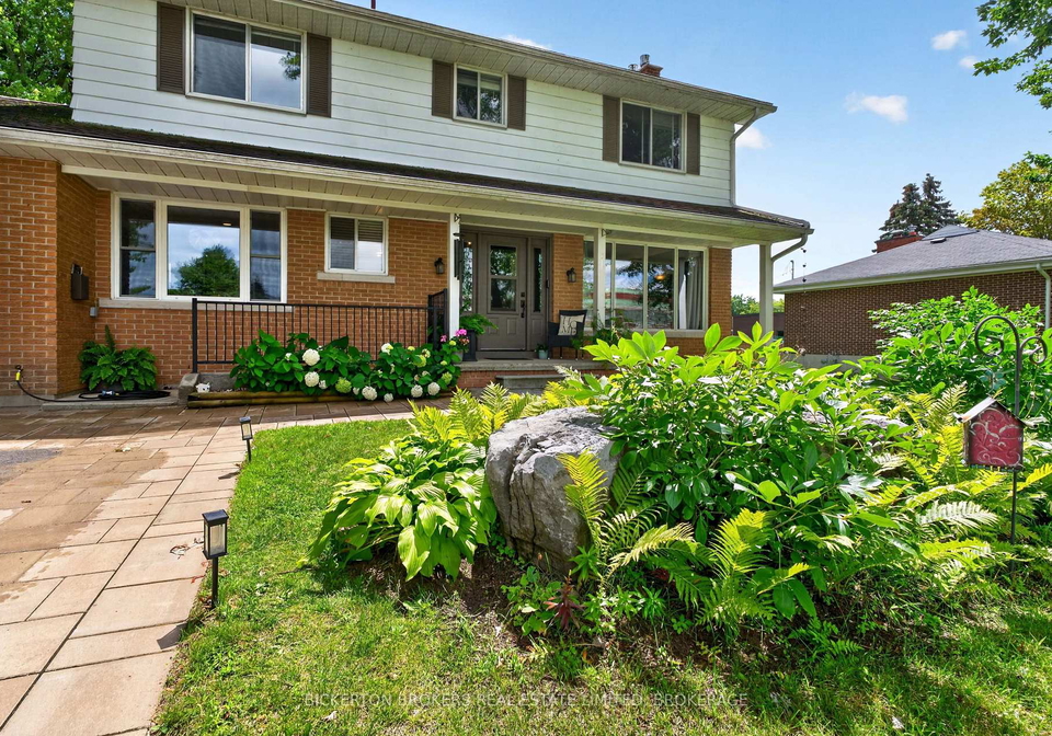 335-elizabeth-drive-gananoque-ontario-x13655168