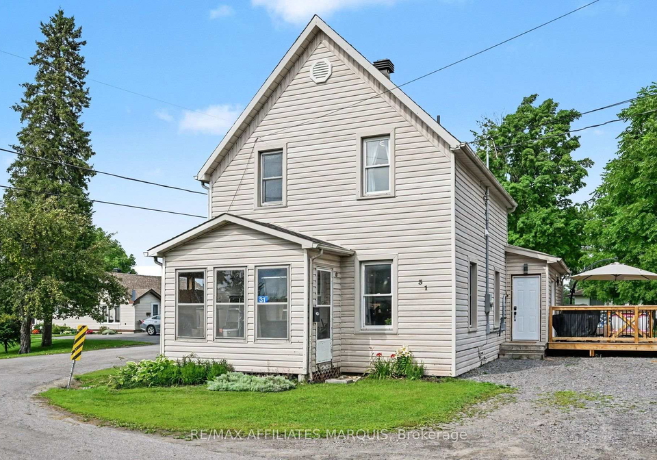 31-minto-avenue-montague-ontario-x13655186