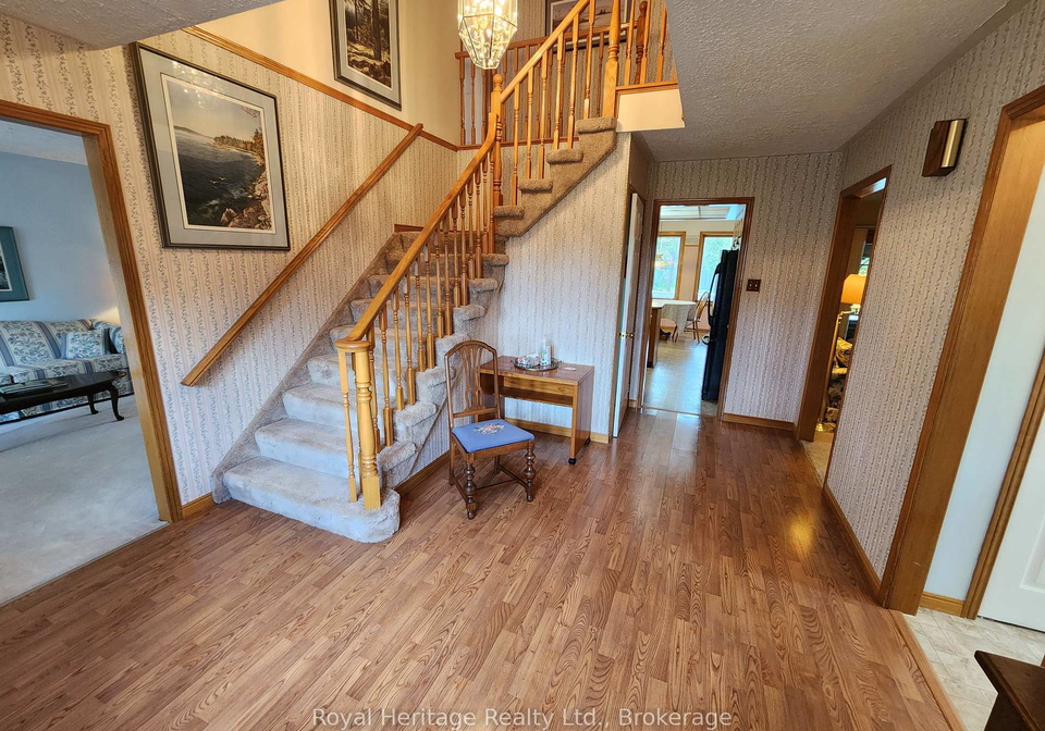 1534-scollard-crescent-peterborough-ontario-x13655282