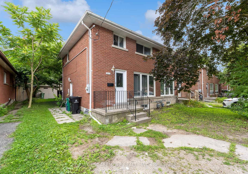 203b-erb-street-waterloo-ontario-x13655292