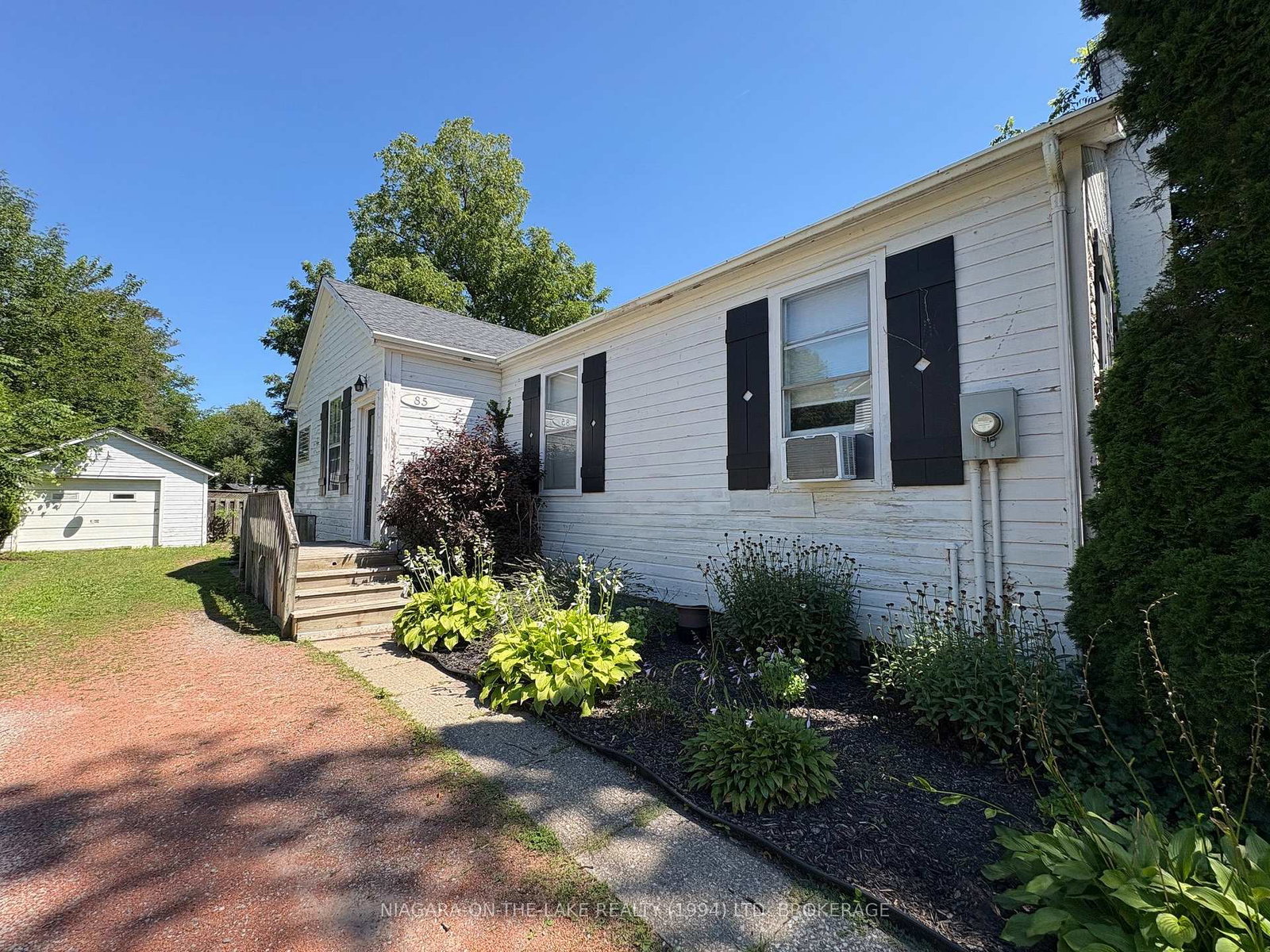 85-castlereagh-street-niagara-on-the-lake-ontario-x13655314