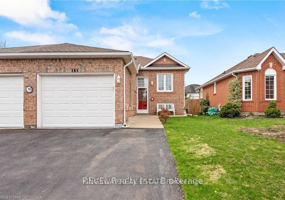 11-jackson-court-w-welland-ontario-x13655378