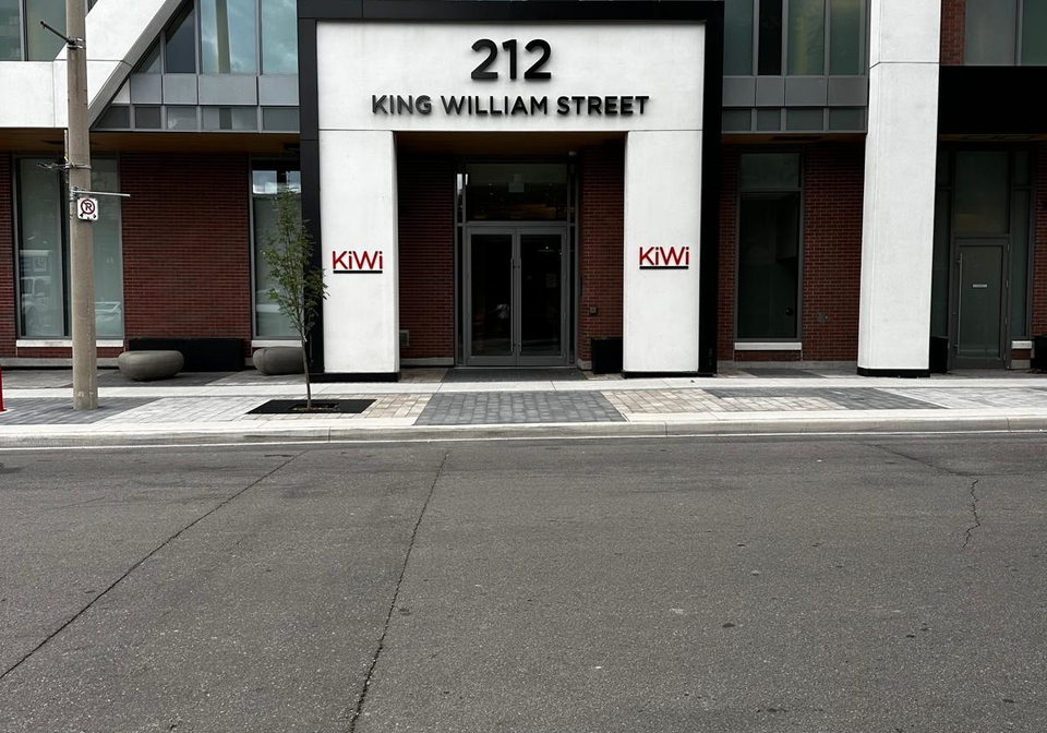 212-king-williams-street-hamilton-ontario-x13655424