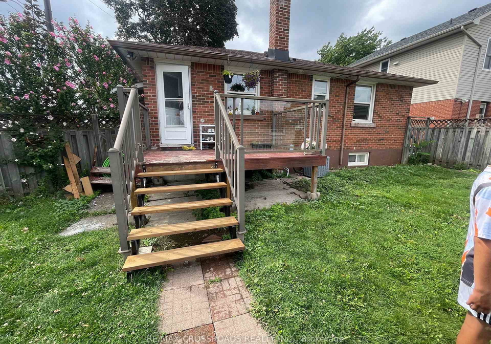 493-upper-gage-avenue-hamilton-ontario-x13655430