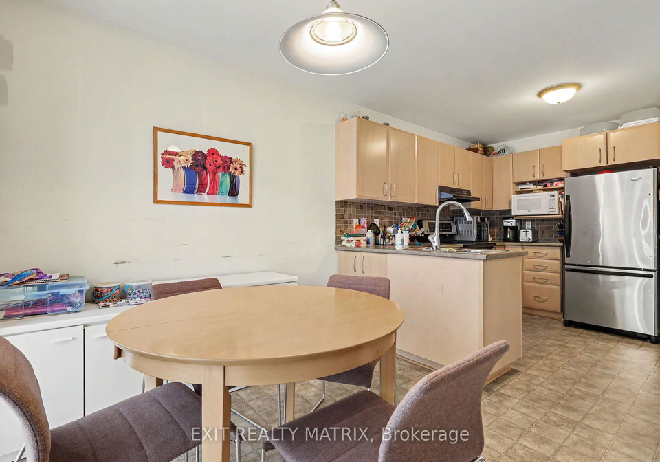 416-goldenbrook-way-ottawa-ontario-x13655468