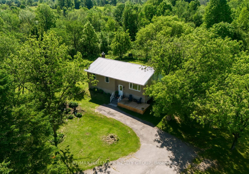 237-county-road-42-leeds-and-the-thousand-islands-ontario-x13655486