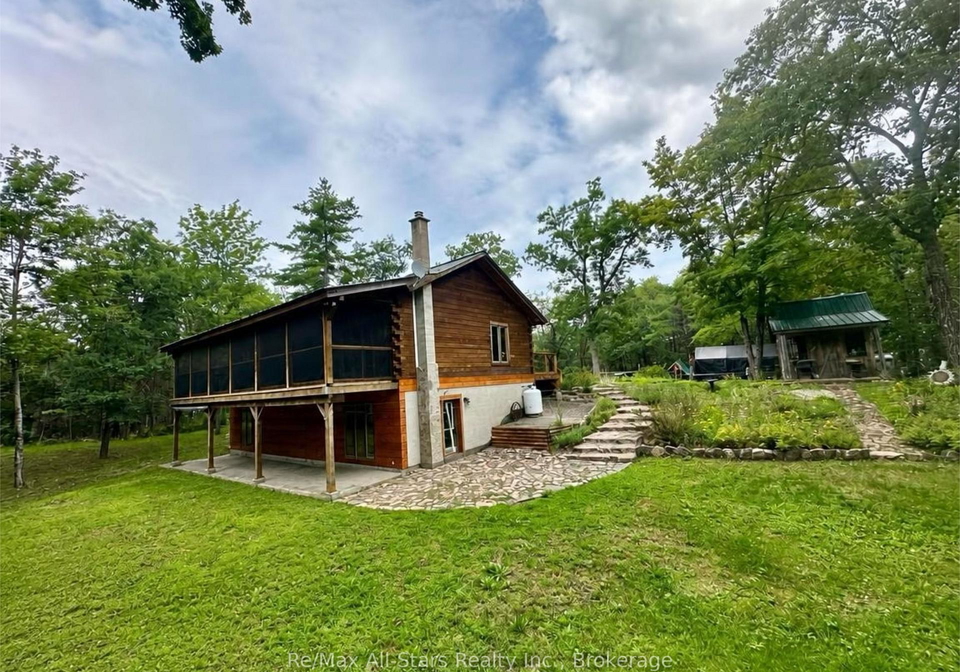 7140-highway-28-north-kawartha-ontario-x13655708