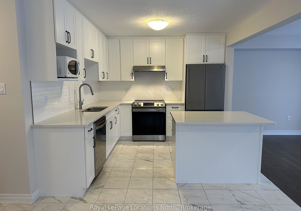 162-stonebrook-way-grey-highlands-ontario-x13655818
