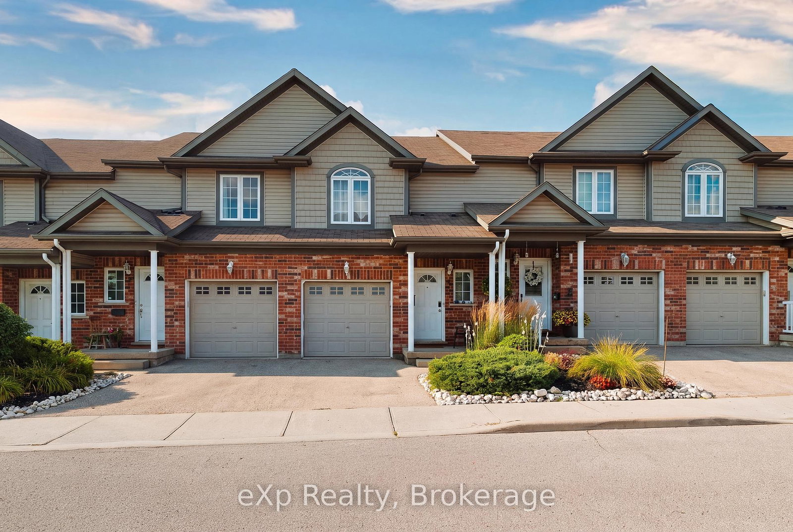 975-strasburg-road-kitchener-ontario-x13656060