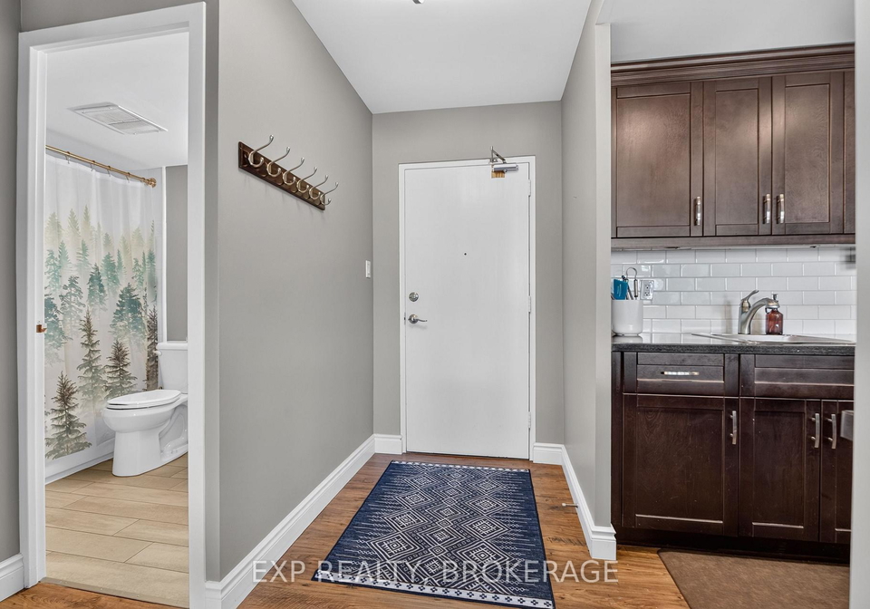 2-mowat-avenue-kingston-ontario-x13656154
