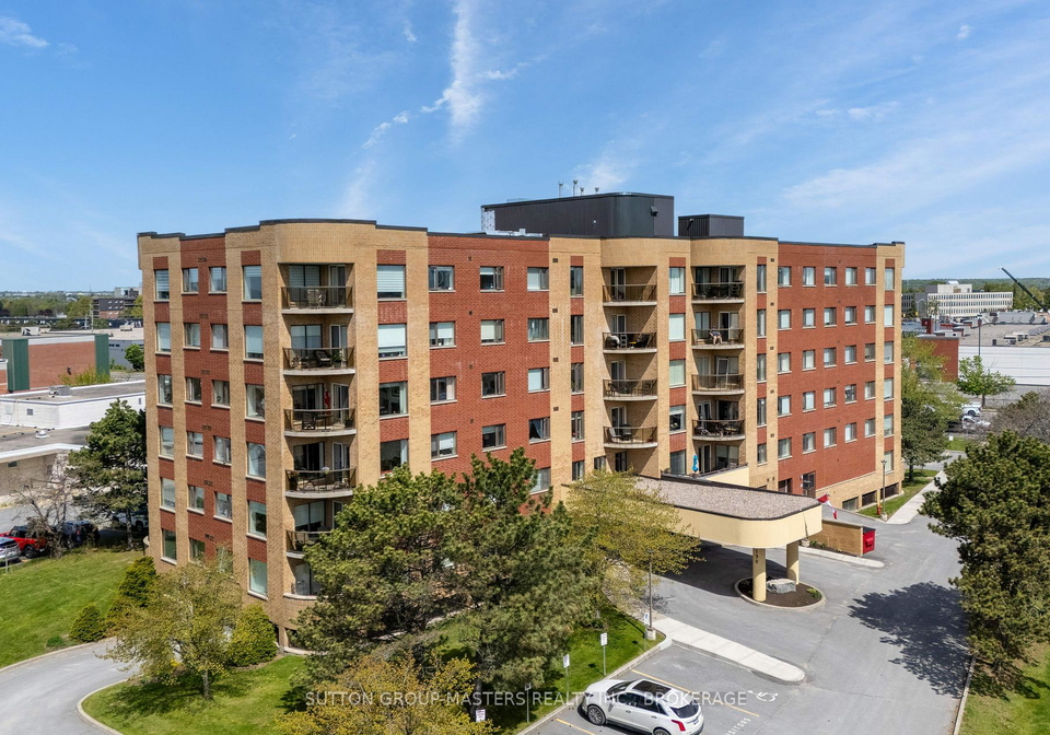 130-wright-crescent-kingston-ontario-x13656188