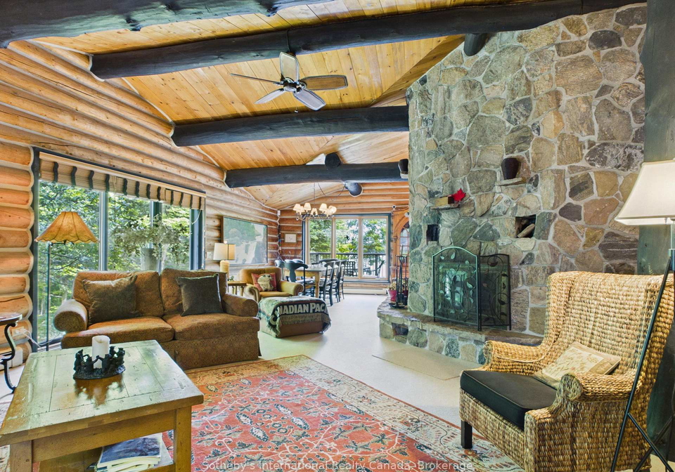 1054-hilltop-crescent-lake-of-bays-ontario-x13656280