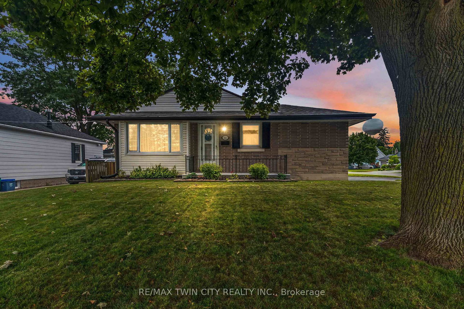 46-fairview-drive-brantford-ontario-x13656308