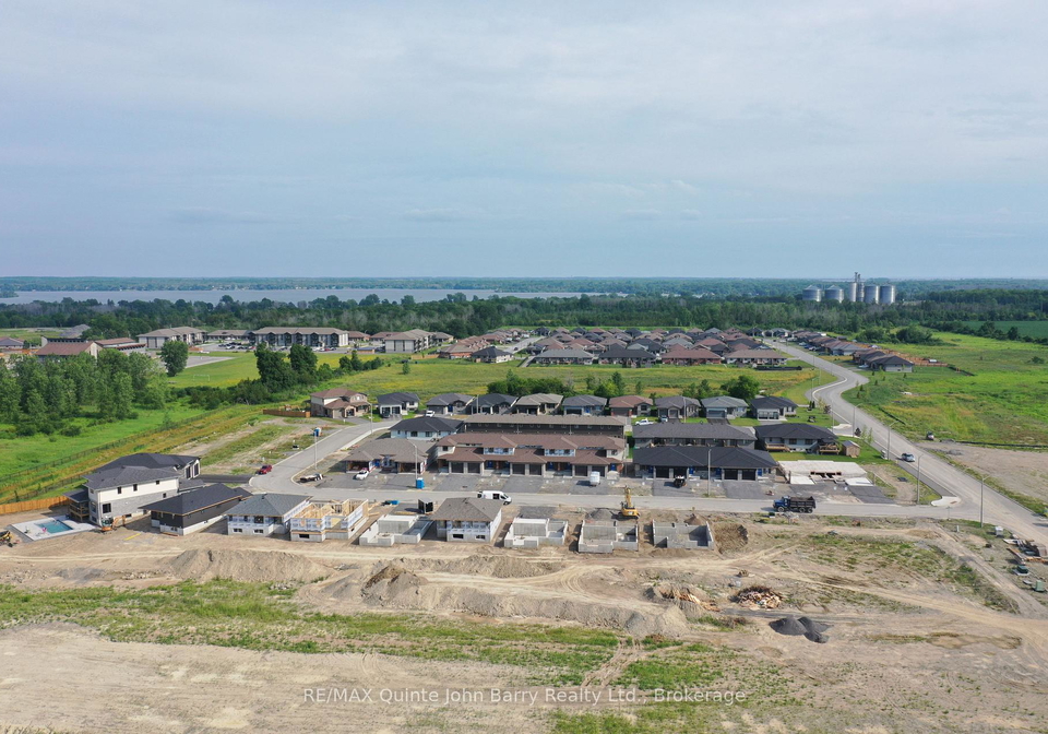 61-parkland-circle-quinte-west-ontario-x13656316