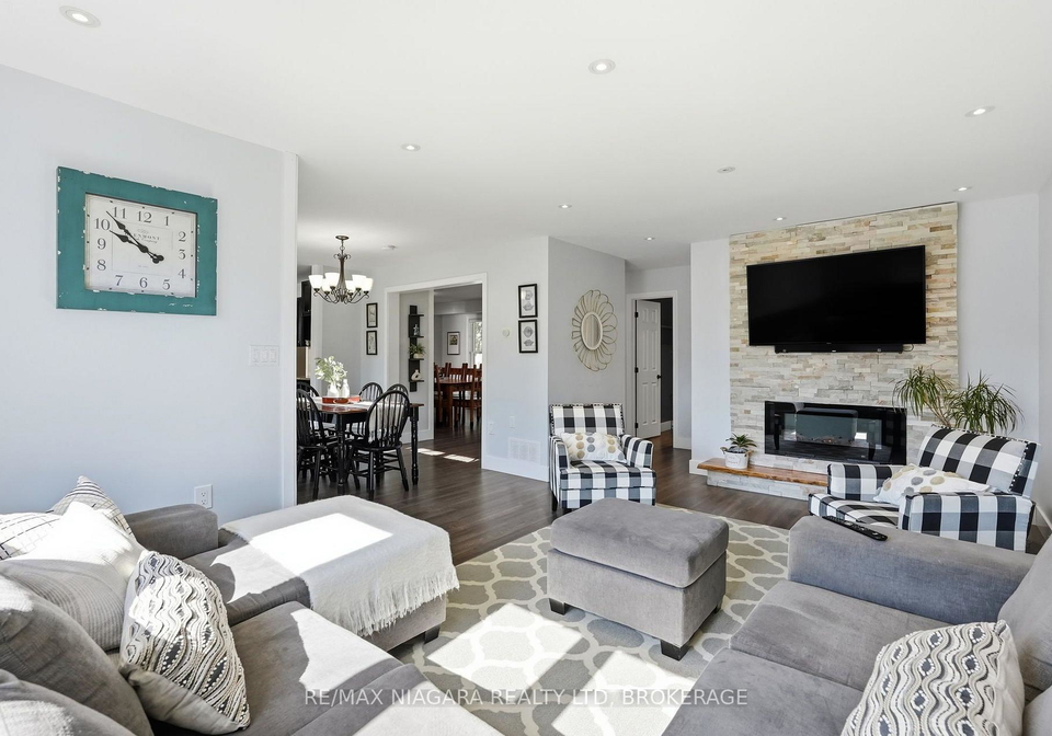12-lakeview-avenue-grimsby-ontario-x13656342