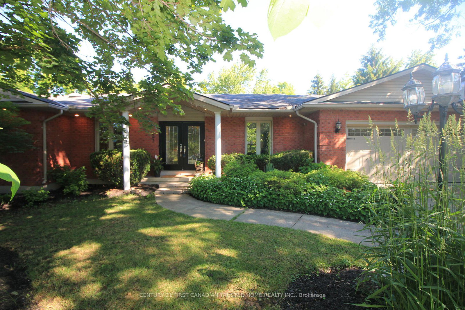 27-croydon-drive-middlesex-centre-ontario-x13656570
