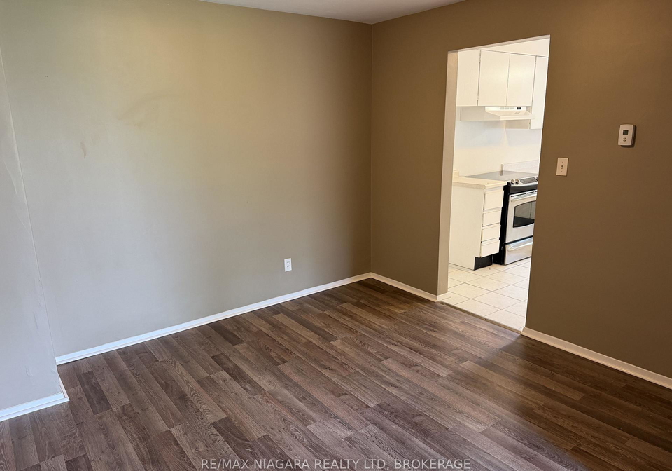 21-woodlawn-road-welland-ontario-x13656574