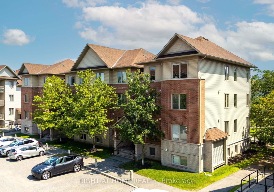 585-stonefield-private-ottawa-ontario-x13656638