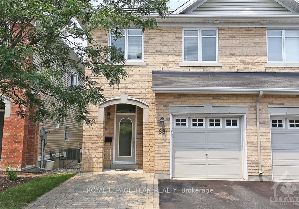 68-encore-private-ottawa-ontario-x13656722